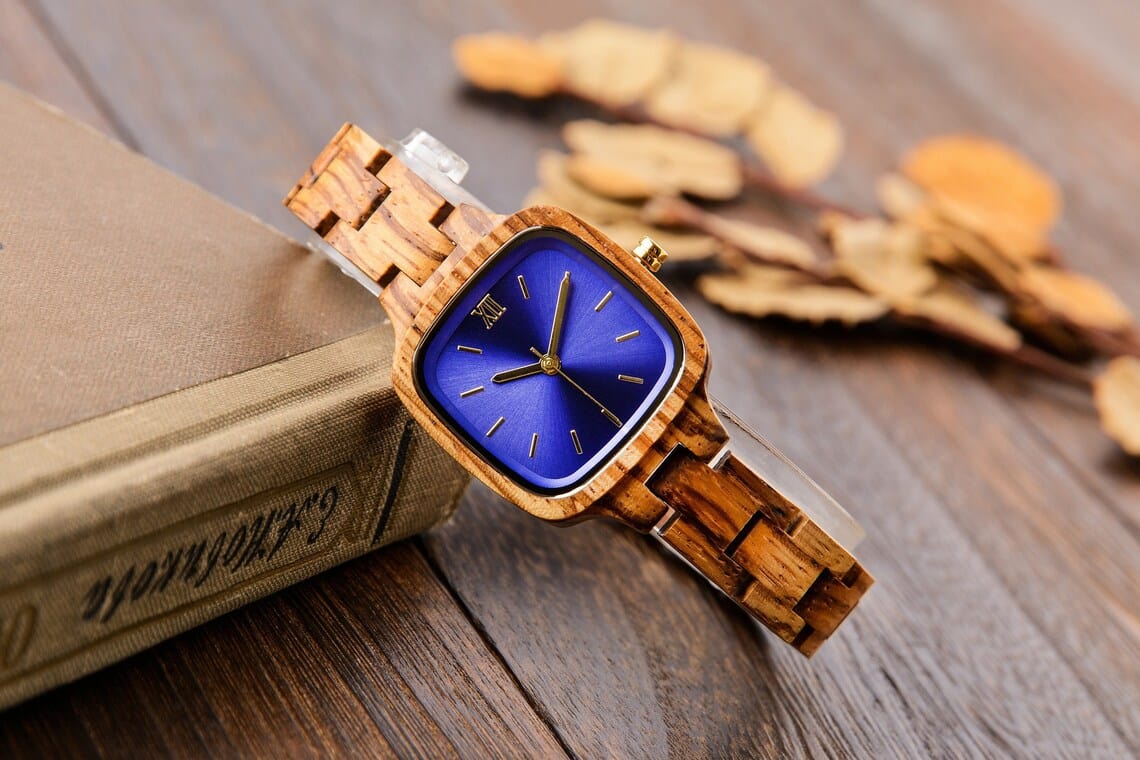 Montre en bois "Light"