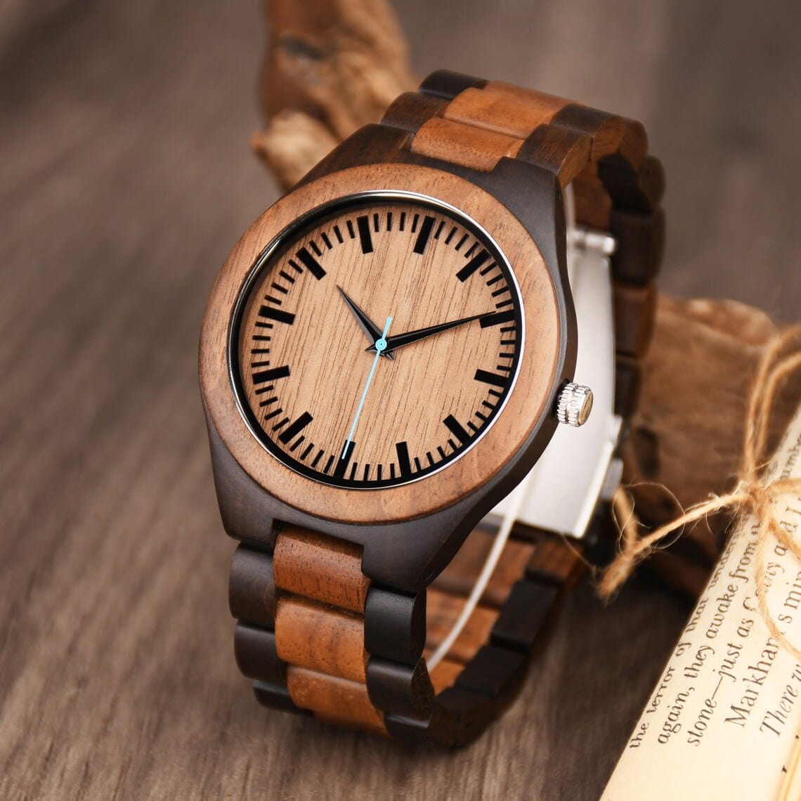 Montre en bois "Zénith"