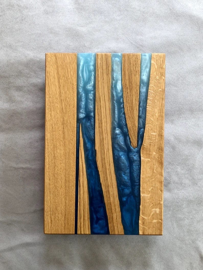 Plateau en résine époxy et bois
