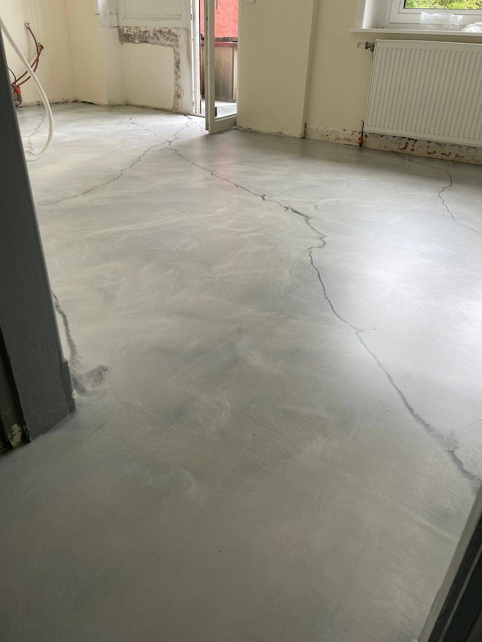 Réalisation de votre sol en époxy (Devis sur-mesure)