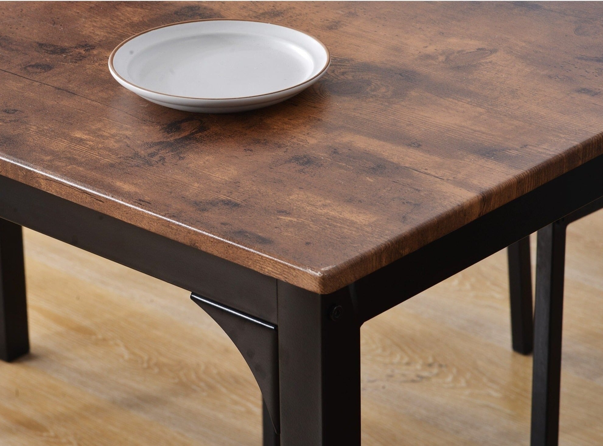 Table a manger chaise