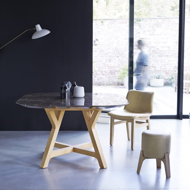 Table a manger marbre noir