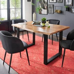 Table acacia en bord naturel