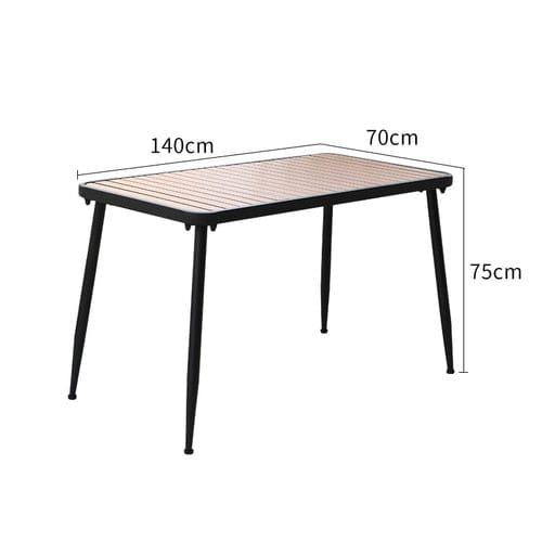 Table de jardin en bois