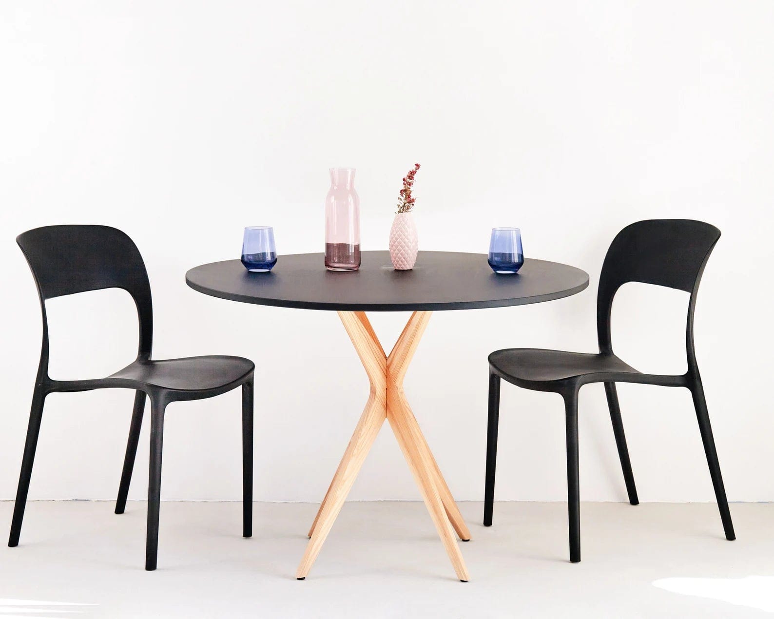 Table salle a manger noir