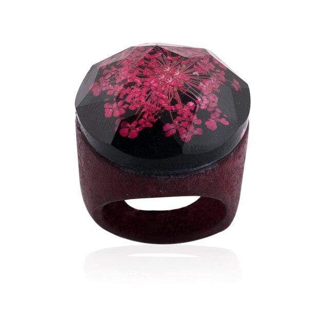 Bague résine et fleur rouge