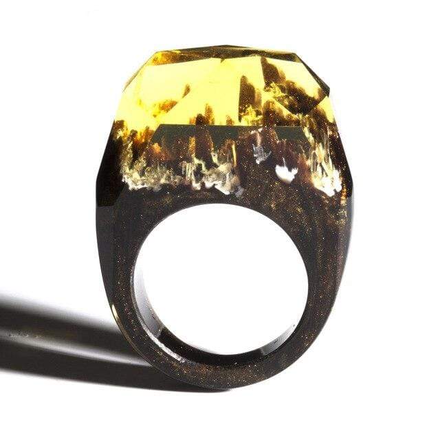 Bijoux d'époxy et bois jaune