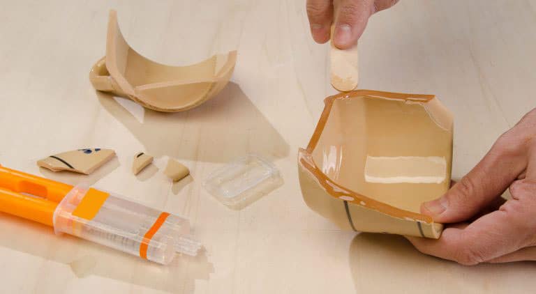 Colle epoxy bi composant