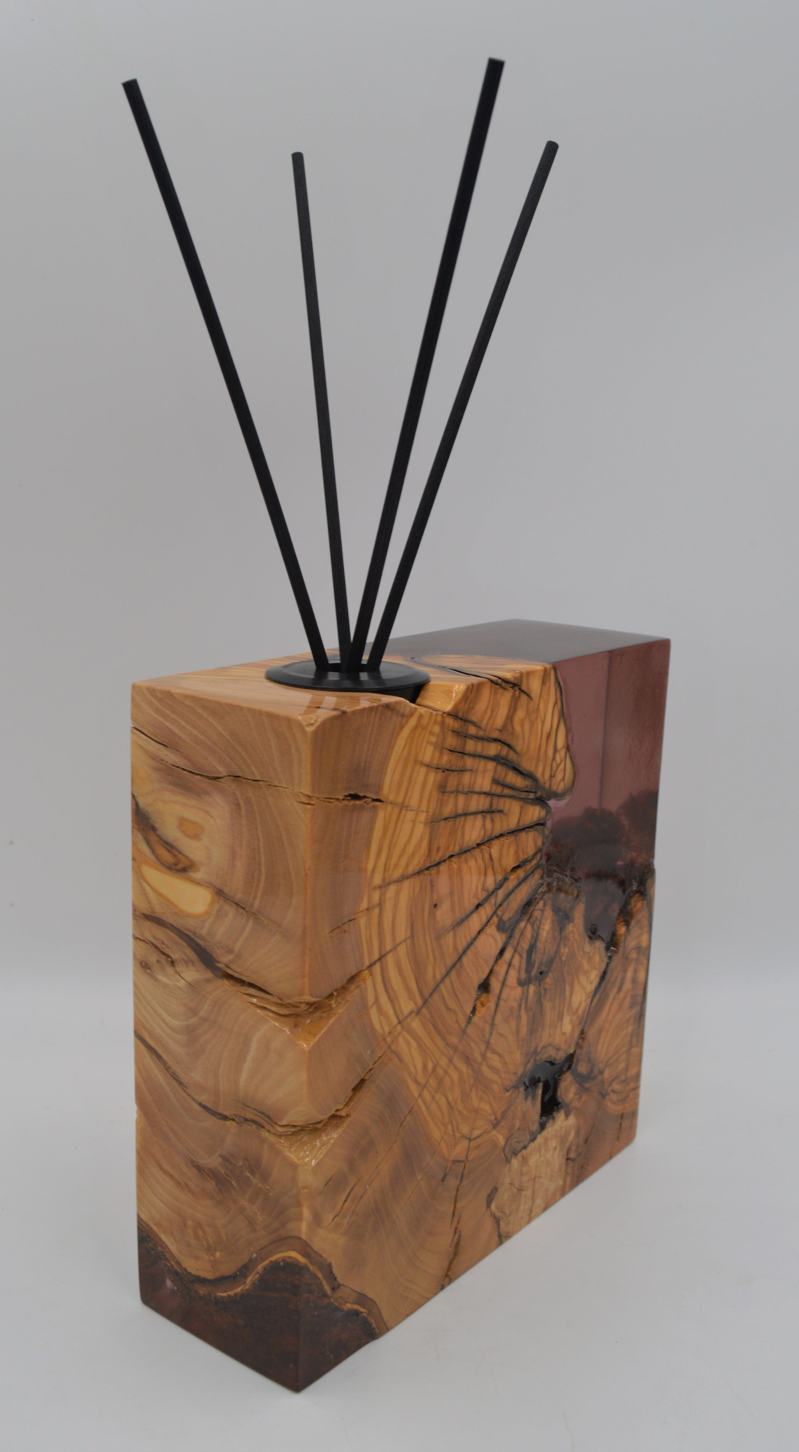 Diffuseur de parfum bois et résine artisanat