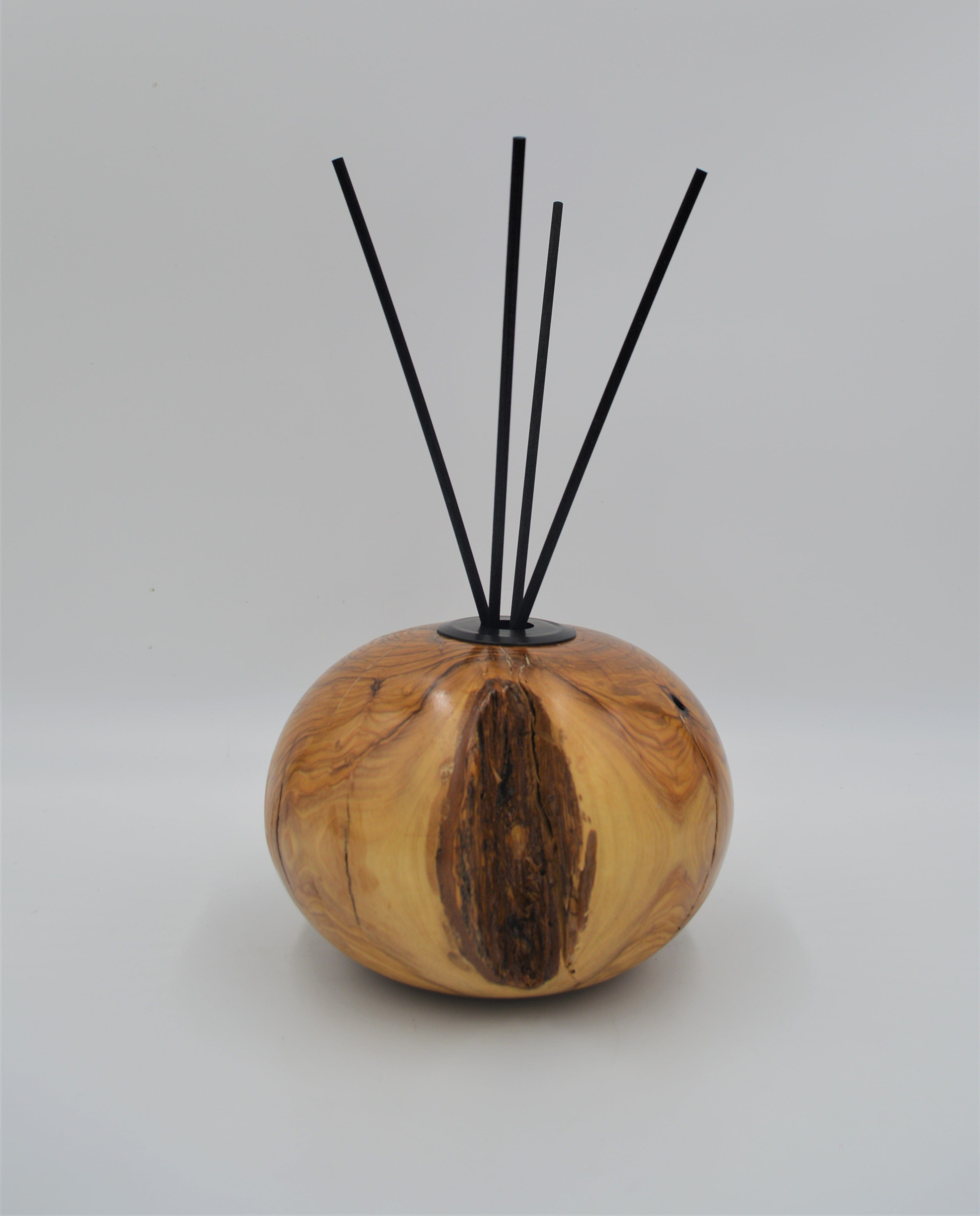 Diffuseur de parfum rond bois et époxy