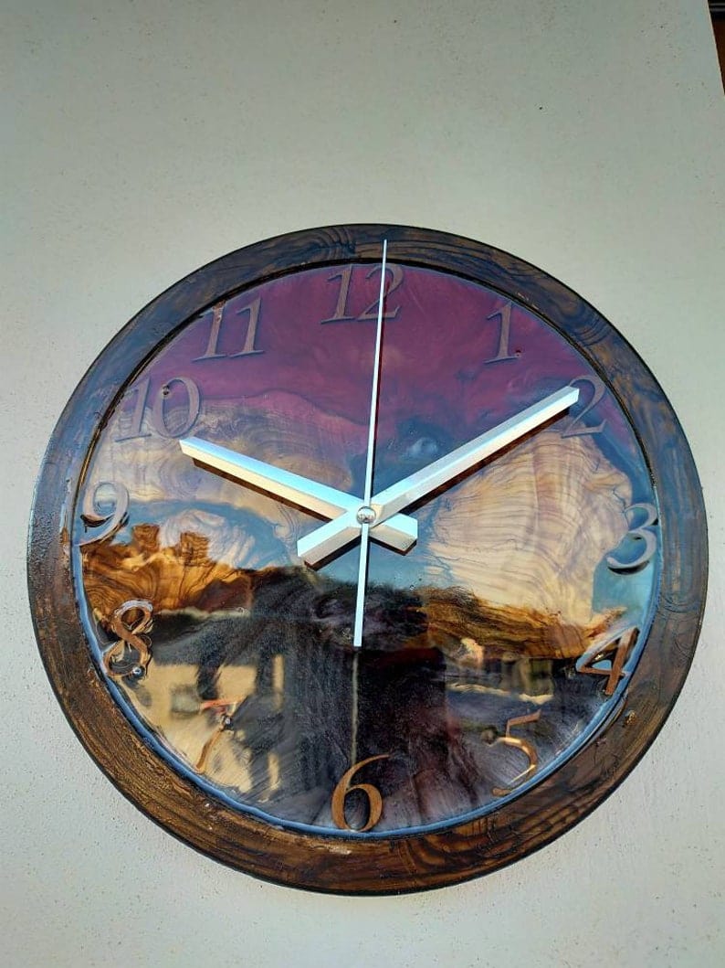 Horloge époxy pour mur