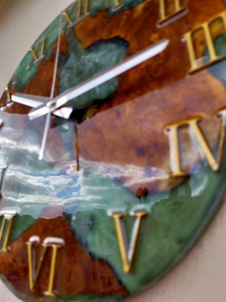 Horloge murale époxy
