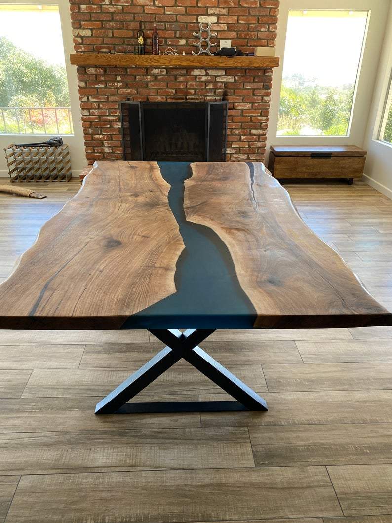 Longue table rivière