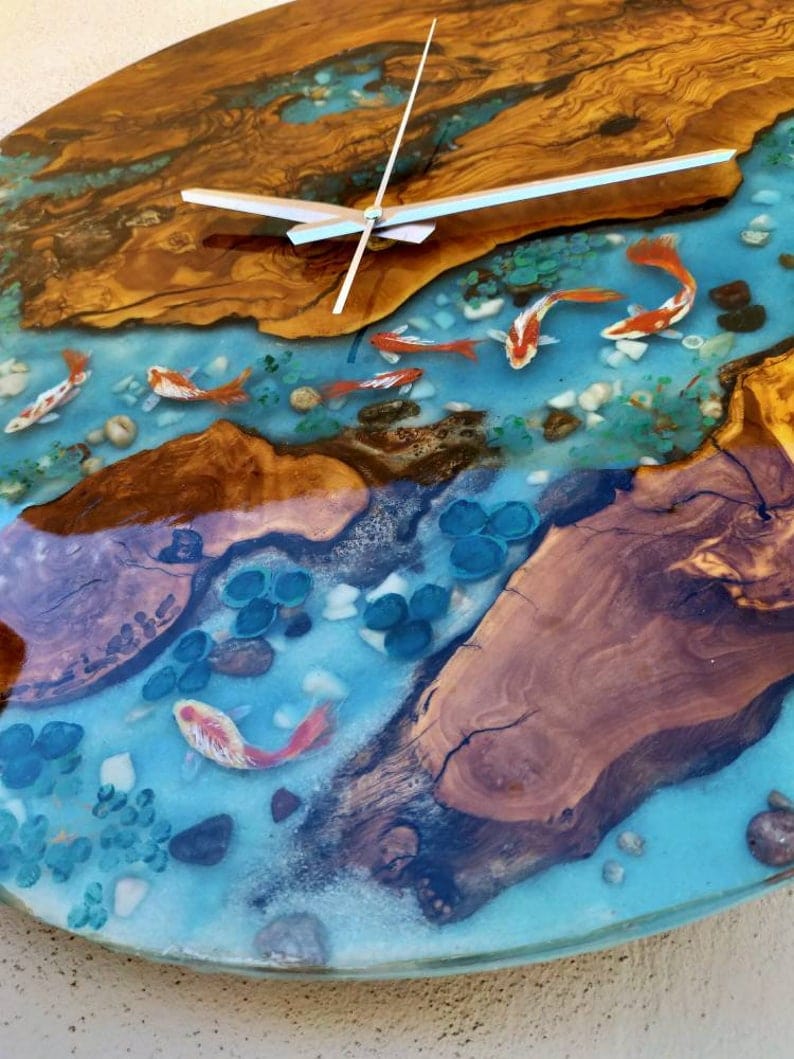 Res et bois horloge faite à la main pour mur