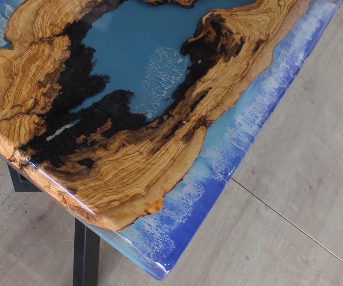Résine époxy table rivière