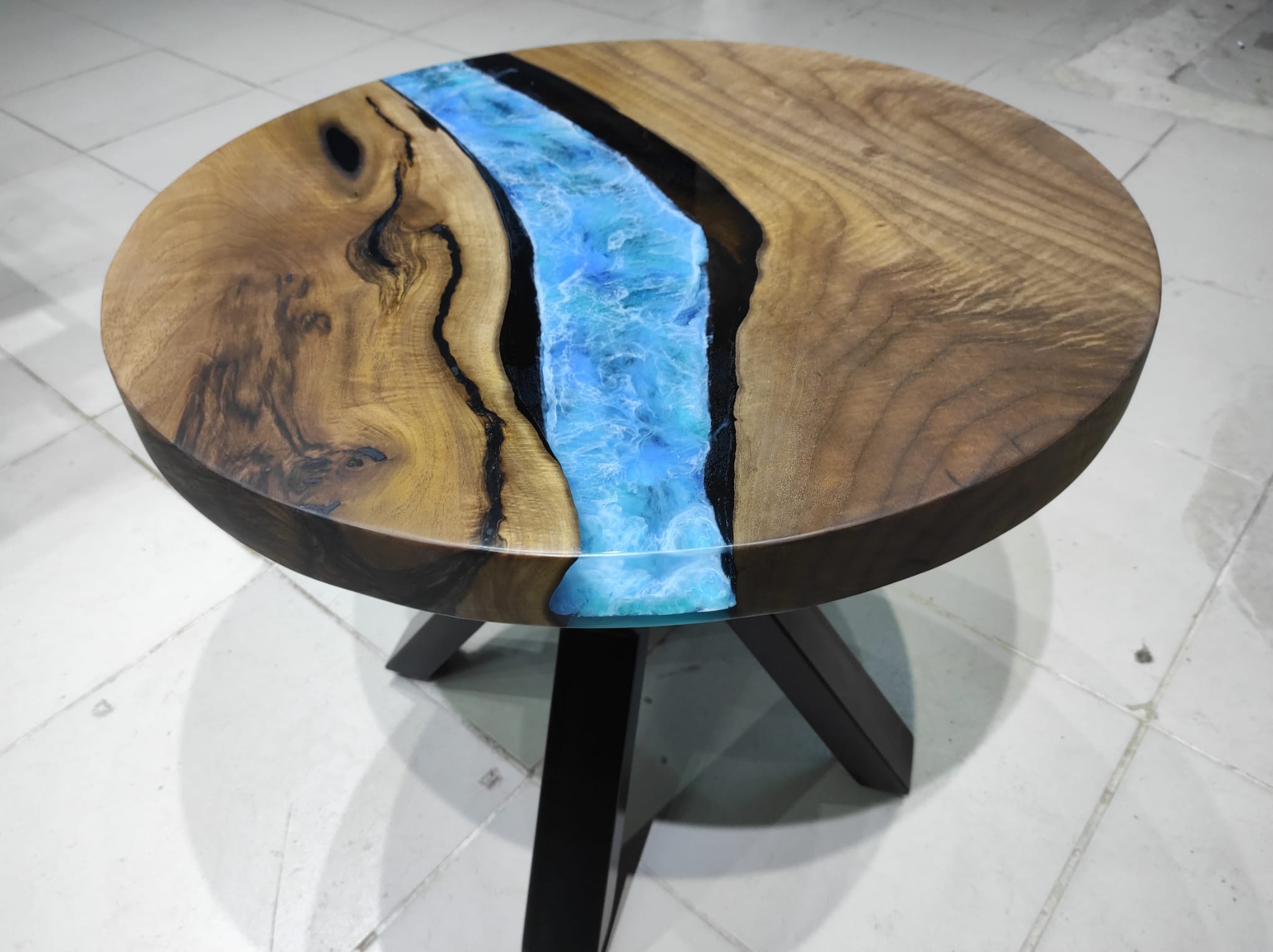 Table basse rivière chakra