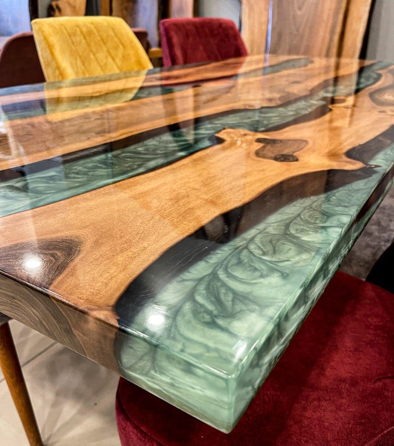 Table de salle à manger époxy