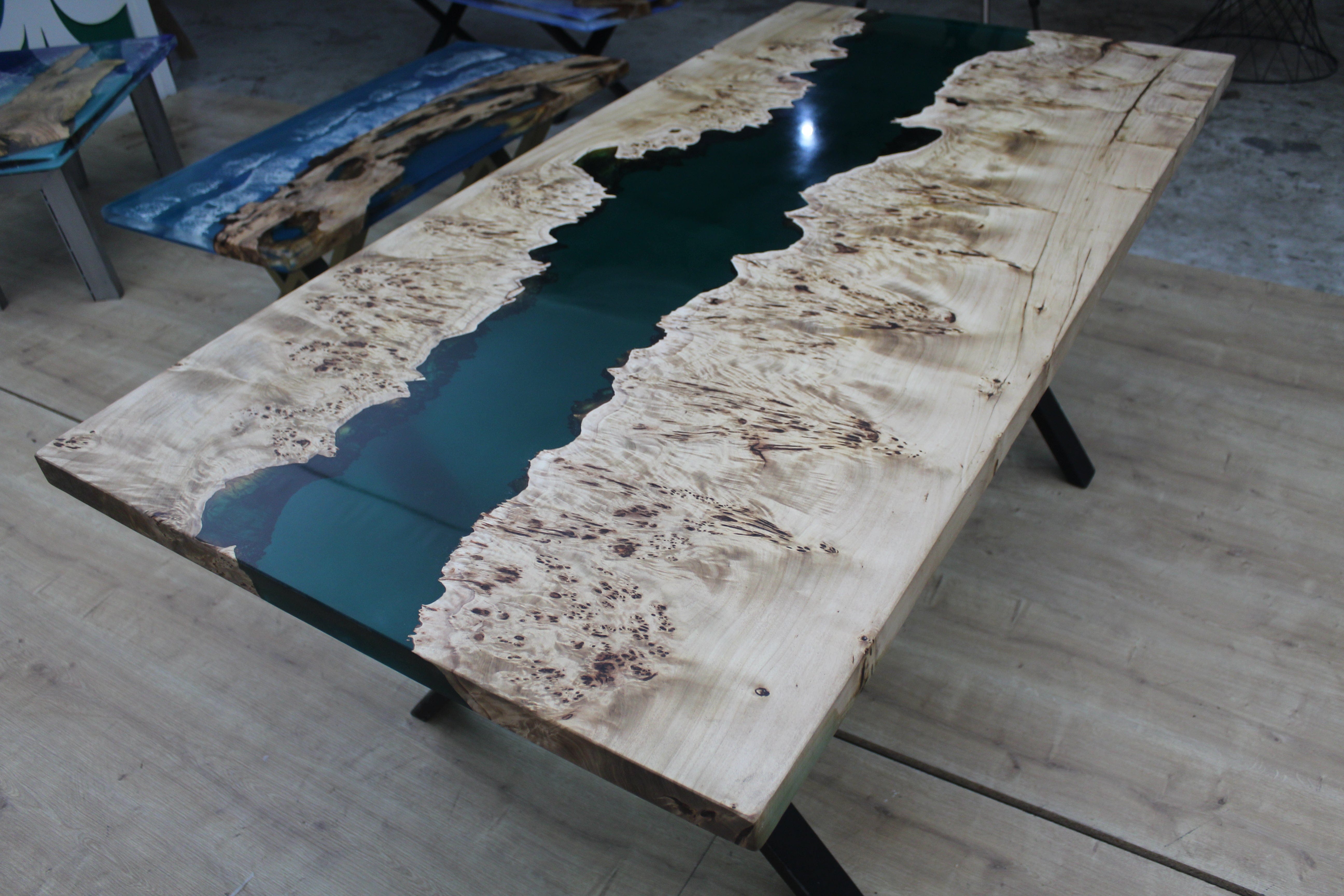 Table design époxy vert