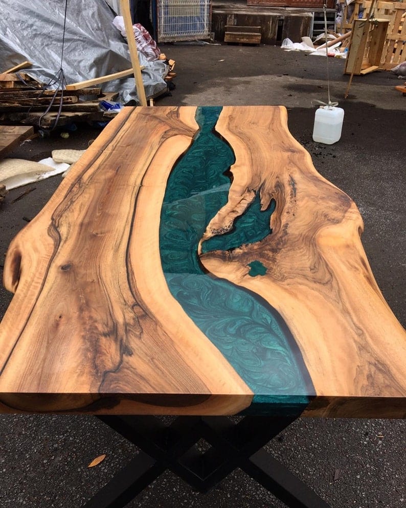 Table rivière ovale