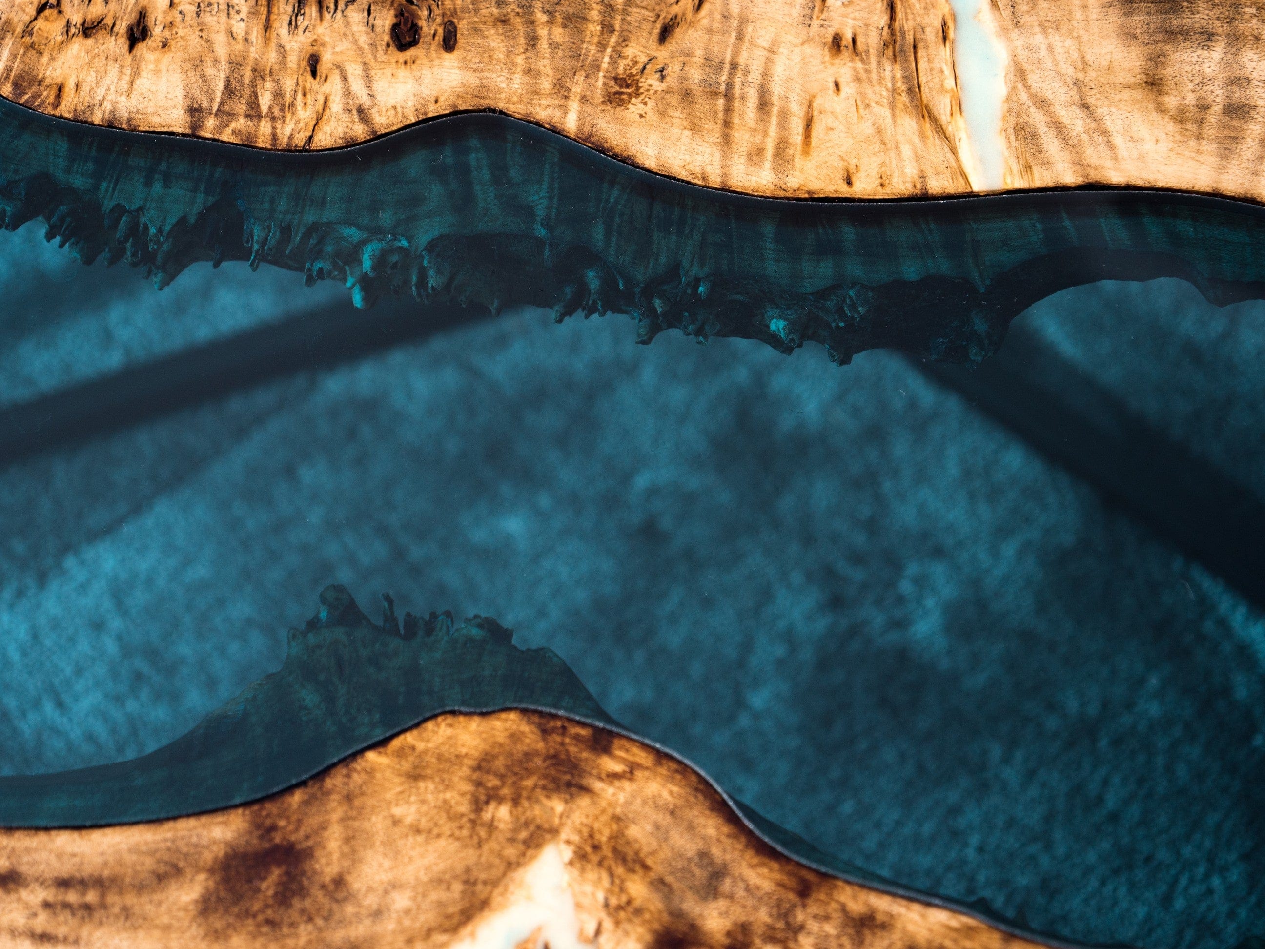 Table carré rivière - Table resine epoxy