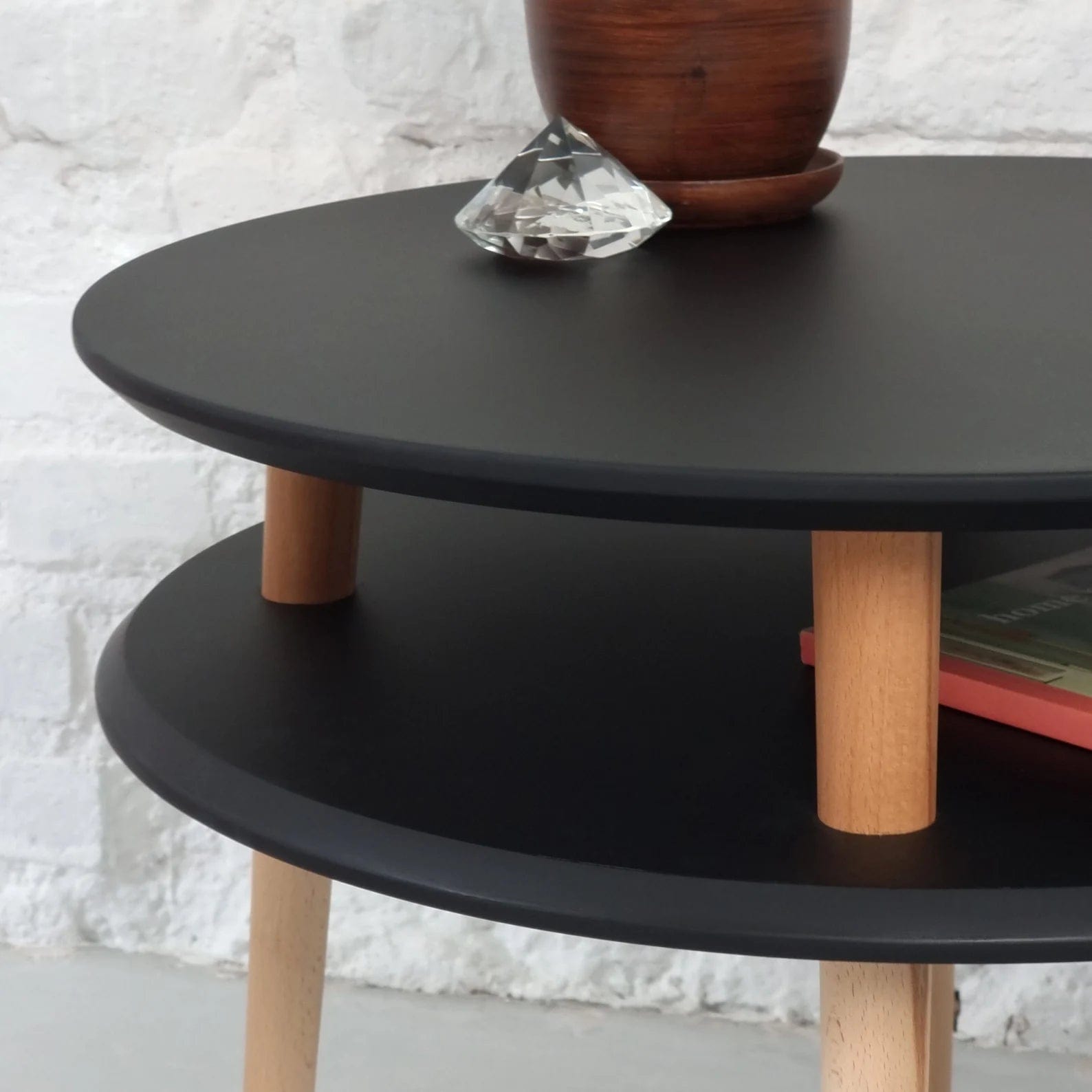 Table basse noir ronde