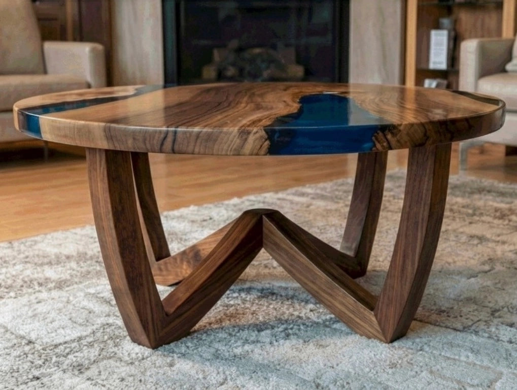 Table basse LAGUNE — Noyer massif & rivière de résine époxy turquoise