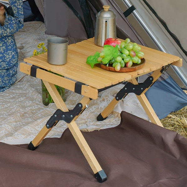Table de jardin en bois pliante