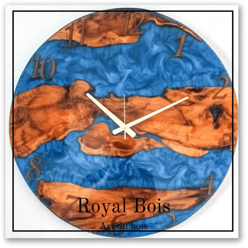 Horloge bois époxy bleu