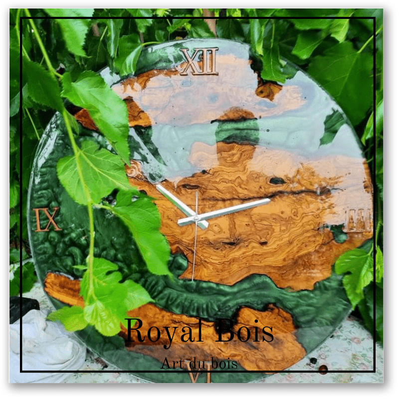 horloge murale époxy bois et vert