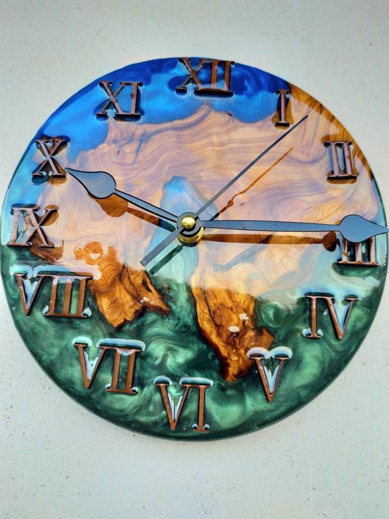 Horloge murale unique comme cadeau de mariage
