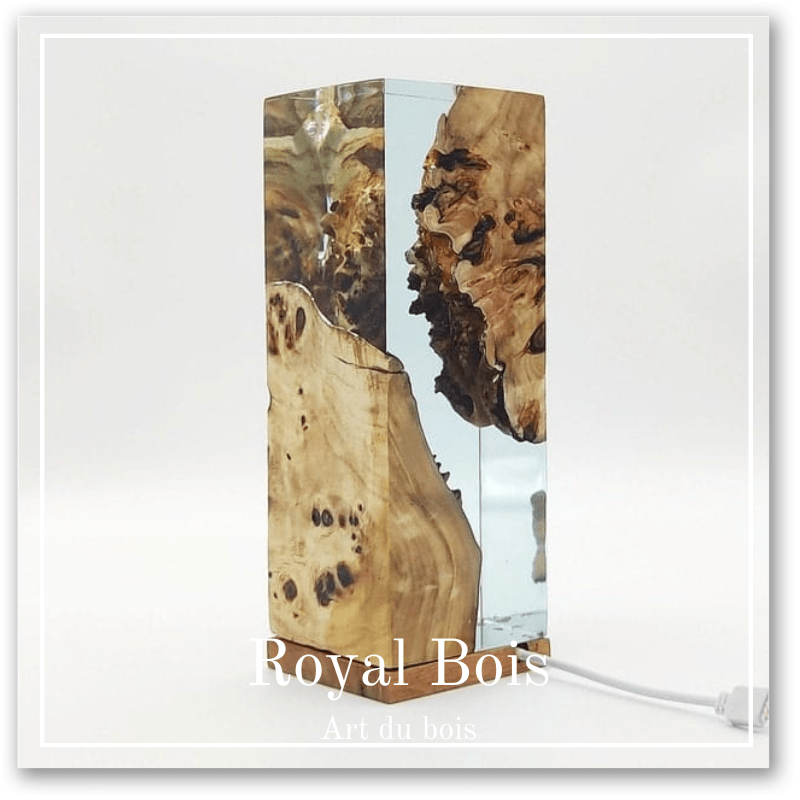 Lampe bois et résine
